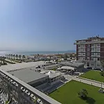 Nuovo Tirreno Otel