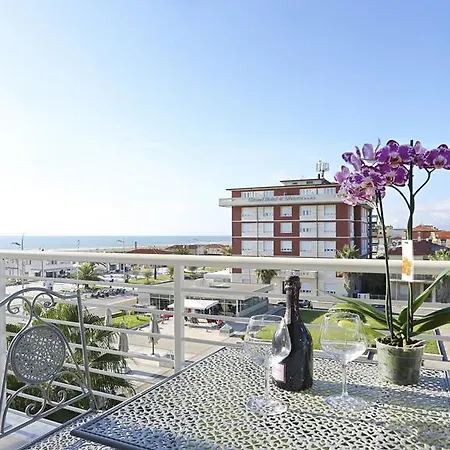 Hotel Nuovo Tirreno 3*