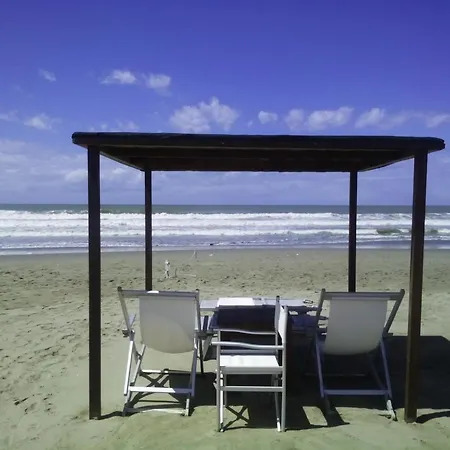 Nuovo Tirreno Hotel Lido di Camaiore