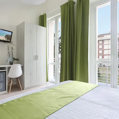 Nuovo Tirreno 3* Lido di Camaiore